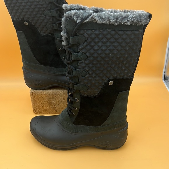 The North Face Black Shellista Tall Primaloft warm faux fur winter snow boots 11 - Picture 3 of 10